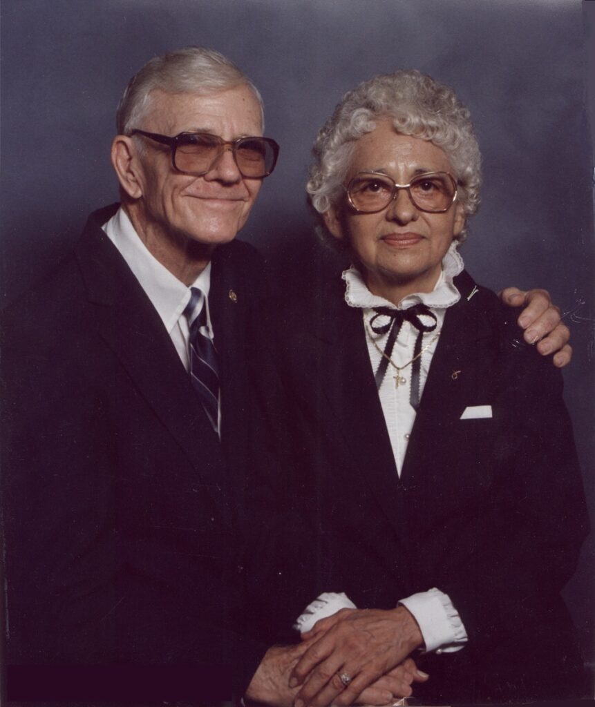 Robert Lee Burns | Felma Lozano Burns | 2001